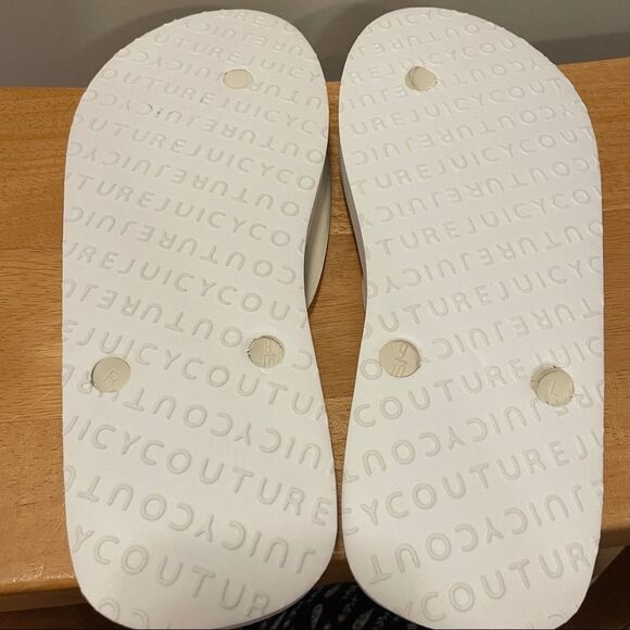Juicy Couture “Juicy Girl’s Best Friend” Heart Flip Flops - US 9.5 / 10 - Picture 3 of 5